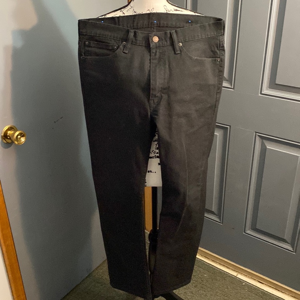 Levi Strauss and Company original riveted quality clothing 513s